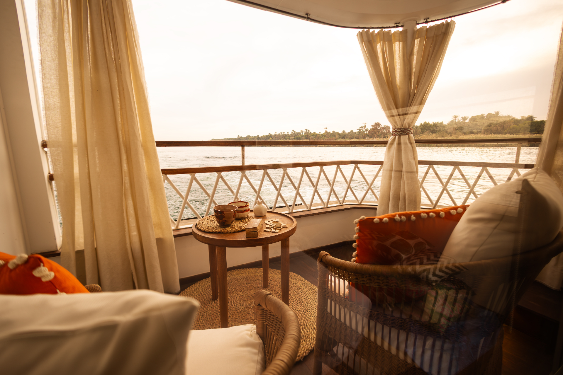 Magic Suite — Main Deck